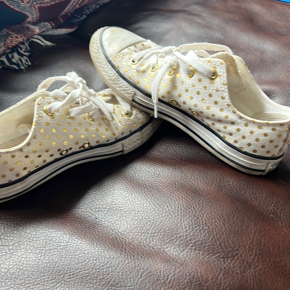 Youth gold polka dot Converse sneakers - Picture 1 of 2